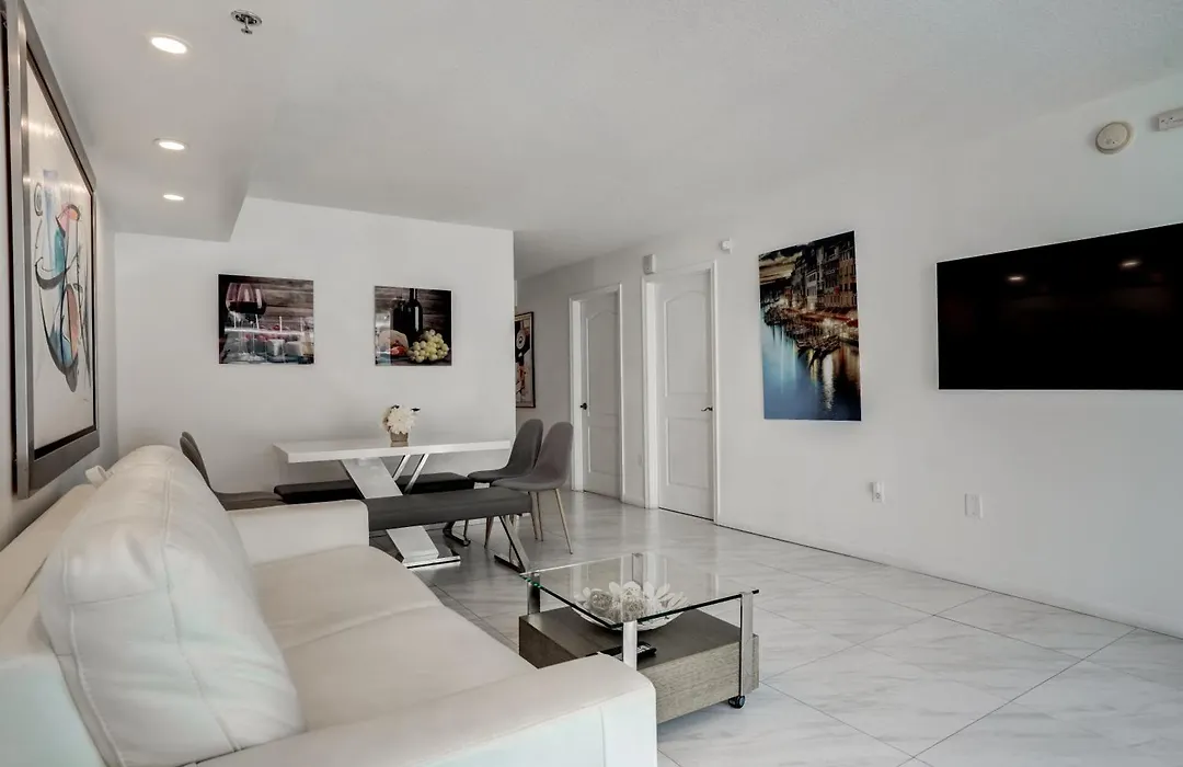 Miami Downtown Brickell Popular 4 Bedrooms Bayview-1