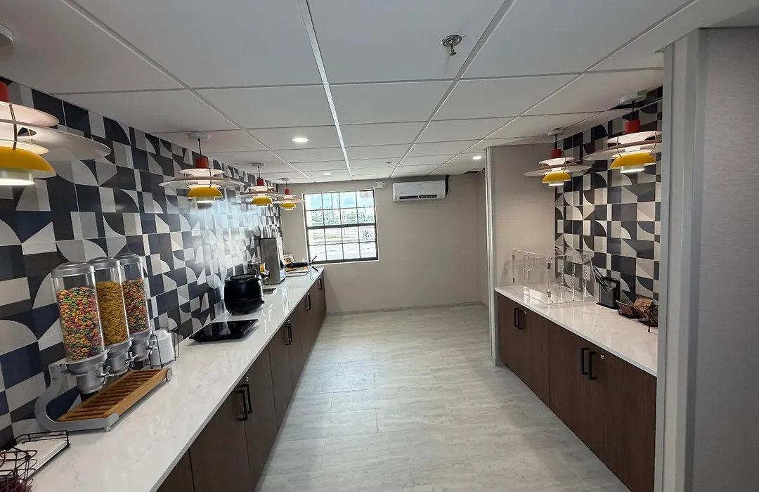 La Quinta By Wyndham St Petersburg-Clearwater-1