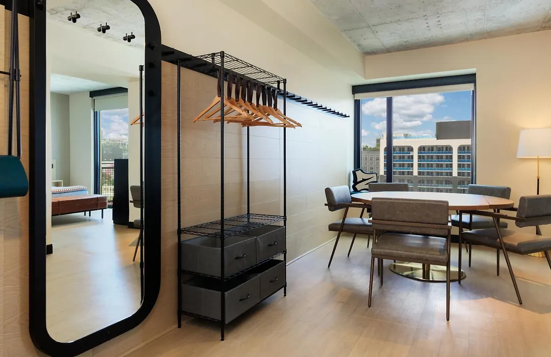 Moxy Miami Wynwood-1