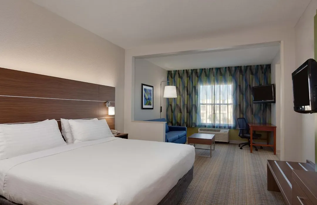 Holiday Inn Express & Suites Orlando International Airport By Ihg-1