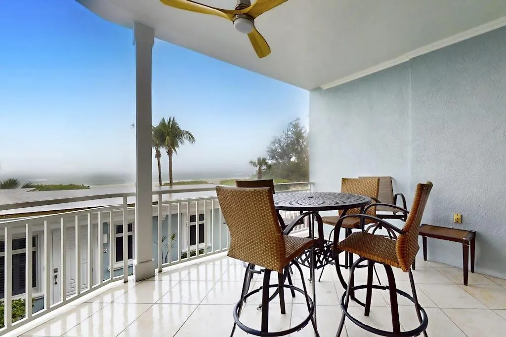 Palm Gables 106-1
