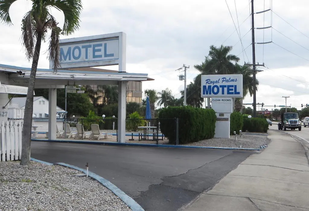 Royal Palms Motel-1
