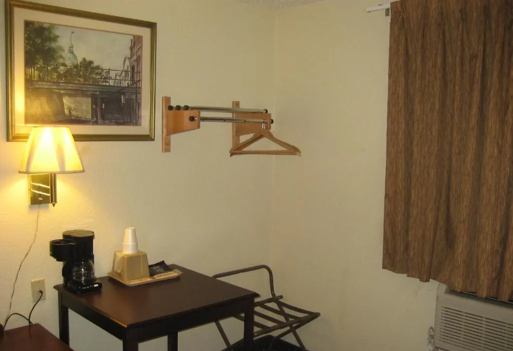 The Lodge At Pensacola-1