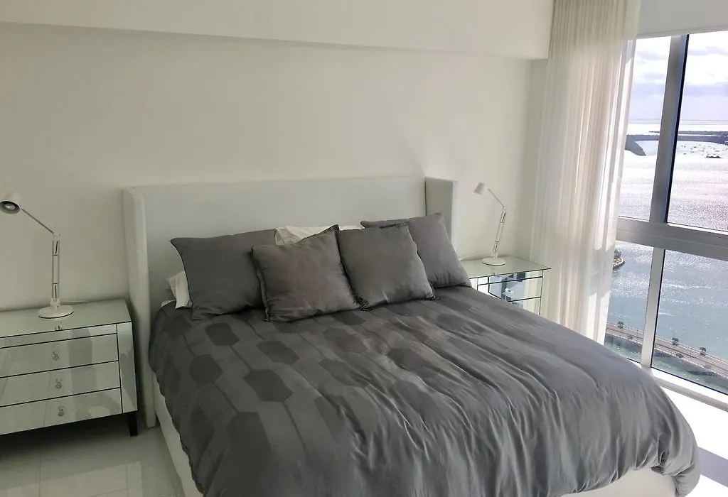 Icon Brickell Miami By We Host-1