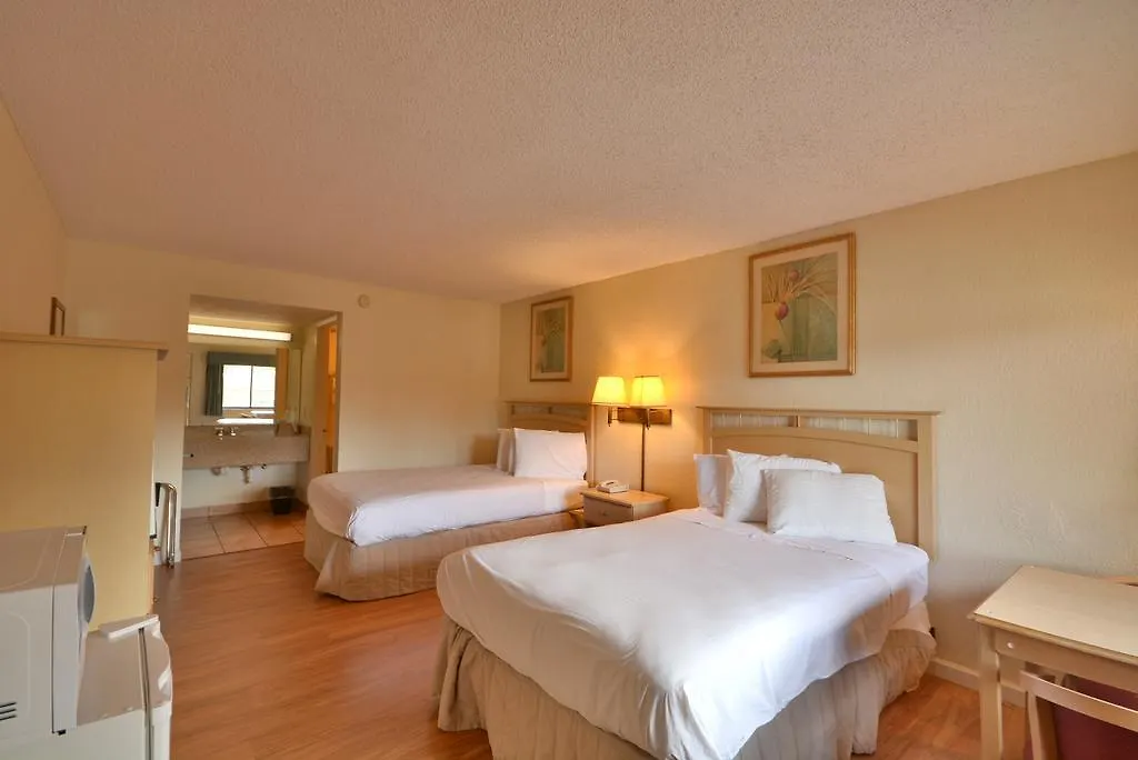 Country Hearth Inn- Kissimmee-1