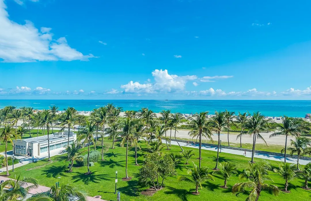 Amazing Two Bedroom Apartments Ocean View- Miami Beach-1