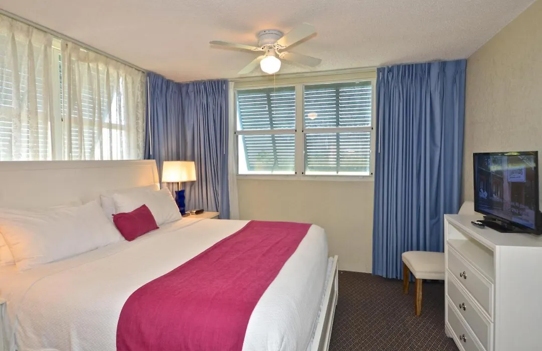 Sunrise Suites Antigua Suite #312-1