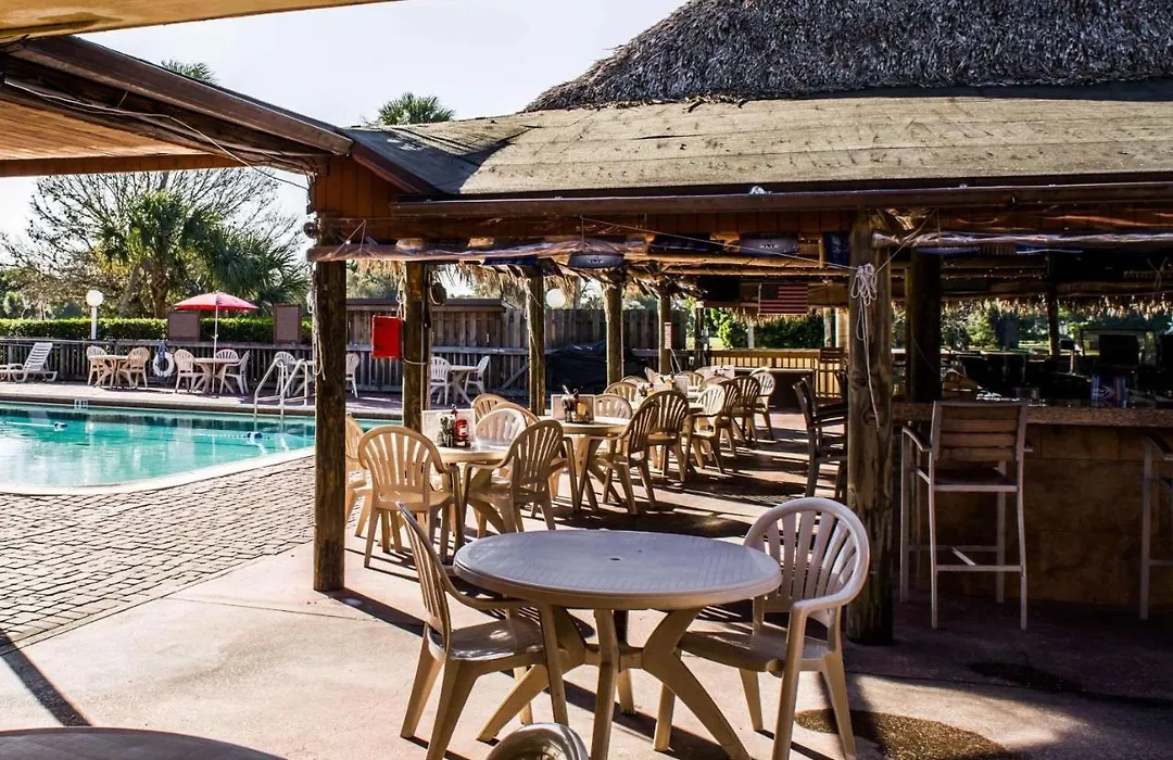 Quality Inn And Suites Golf Resort-1