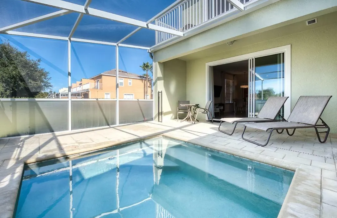 Beautiful 3 Bedroom Suites, 20 Min From Disney Townhouse-1
