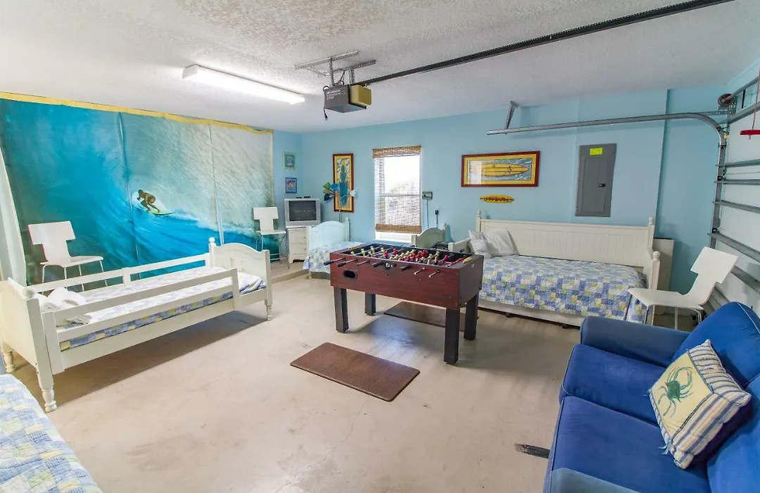 Harmony Beach House, Sleeps 11, 3 Bedrooms, Beach Front-1