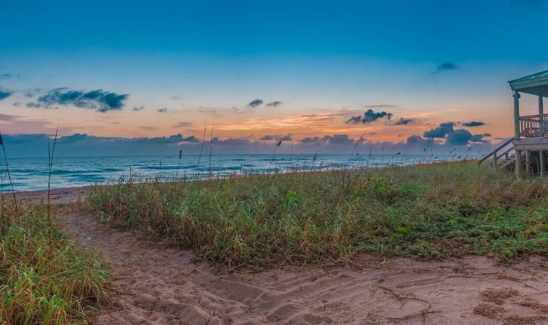 Island Beach House With No Extra Fees-1