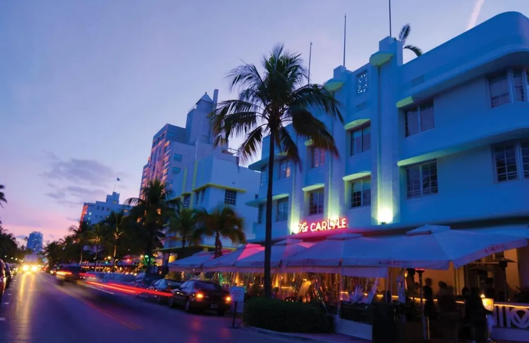 Heart Of South Beach / Modern Apartment / Ocean Drive - Carlyle-1