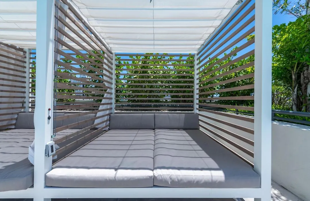 Global Luxury Suites Downtown Miami-1