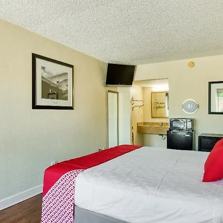 Oyo Hotel Orlando South Orange Blossom Trail-3