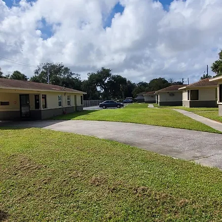 Travel Inn Daytona-2