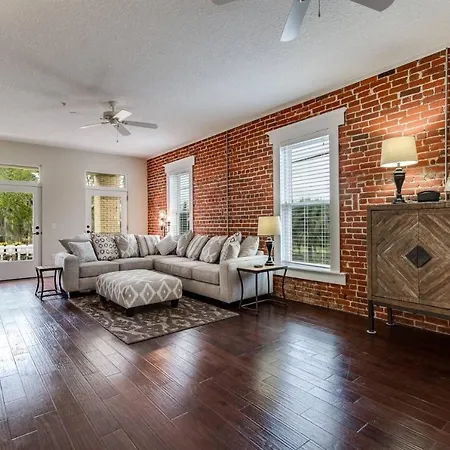 Jbh 115 W 2Nd Apt 3-2