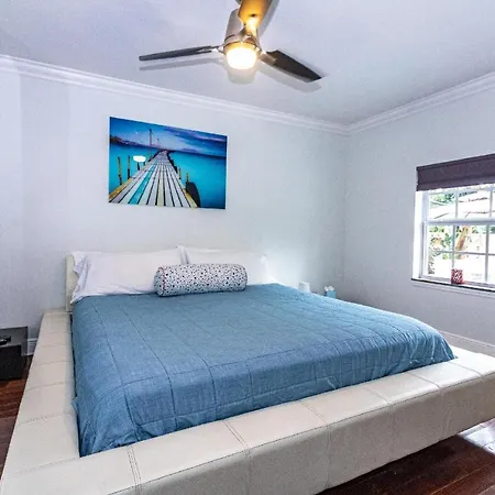 Beach Villa Oasis-2