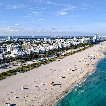 Modern Ocean Drive Condo In The Heart Of Sobe!-3