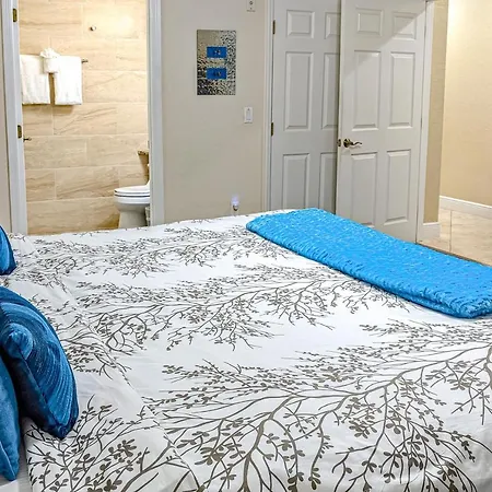 Oceanside 305-3