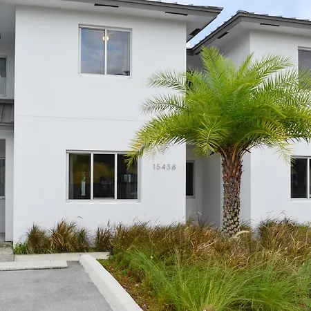 Amazing Townhouse 8 Miles From Wynwood - Nth5-3