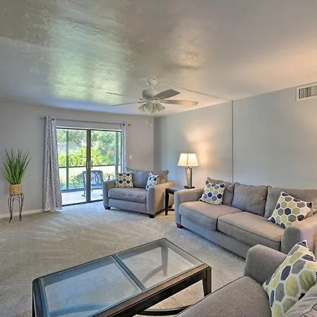 Naples Retreat With Pool Access Less Than 2 Mi To Beach-3