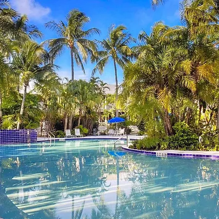 Charming 'Boho Breeze' Retreat W/ Pool Access-3