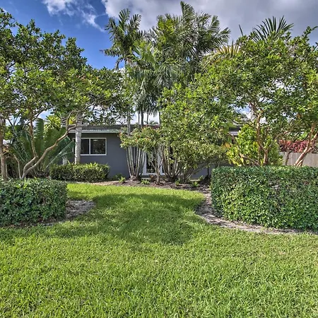 Ground-Level Wilton Manors Home With Outdoor Oasis!-3