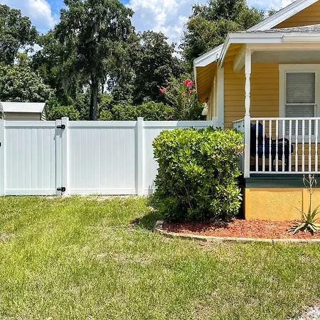 Family Home: Walk To Downtown & Stetson Univ!-2