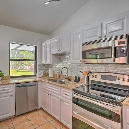 Naples Home With Private Pool 6 Mi To Dtwn!-3
