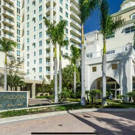 Tropical Coastal Resort Boynton Beach-2