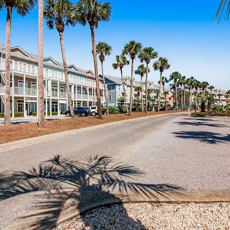 Gulf Place Residence 103-3