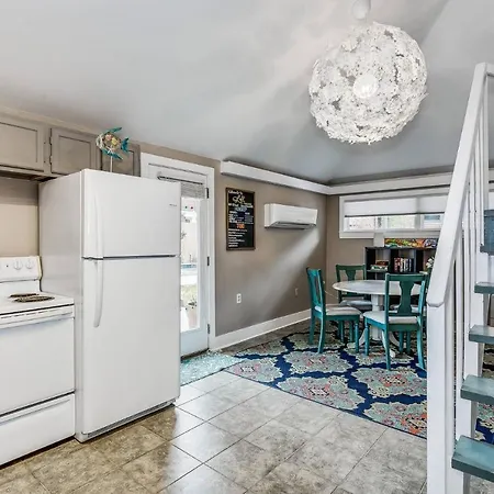 Moreno Street Loft-2