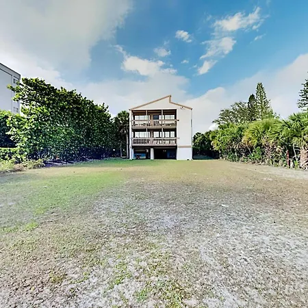 Beach Road Condo Unit 1-3