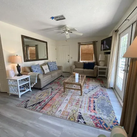 Banana Cabana By Beachside Management-2
