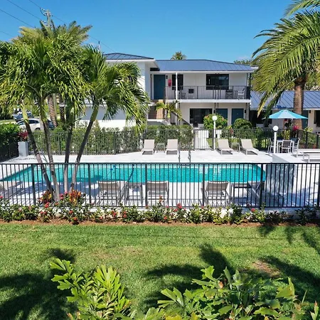 Tropic Isle Beach Resort-2
