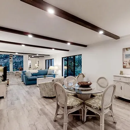 2103 Beach Wood-3