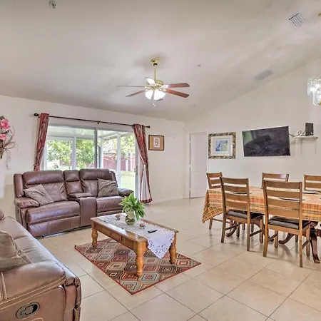 Well-Appointed Port St Lucie Home W/ Yard!-2