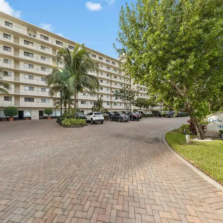 Carlos Pointe 121, 2 Bedrooms, Gulf Front, Elevator, Sleeps 6, Heated Pool-2