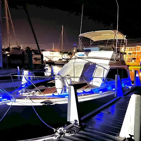 Beautiful Stay On The Water-2
