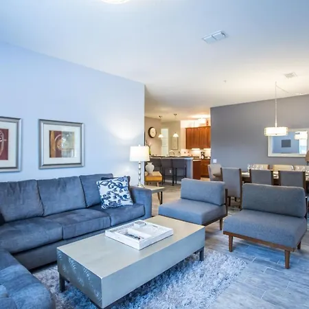 Luxury Vacation In This Gorgeous Vista Cay Condo-2