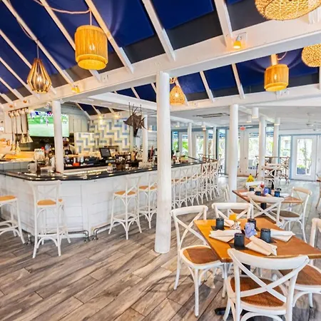 Park Shore Resort, 2Nd Floor, Bldg. G-2