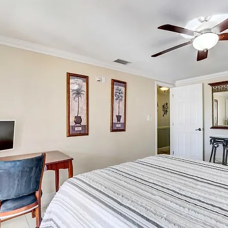 Breezy Naples Home With Private Outdoor Pool!-2