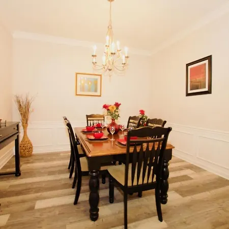 Vista Cay Luxury 3 Bedroom Condo-3