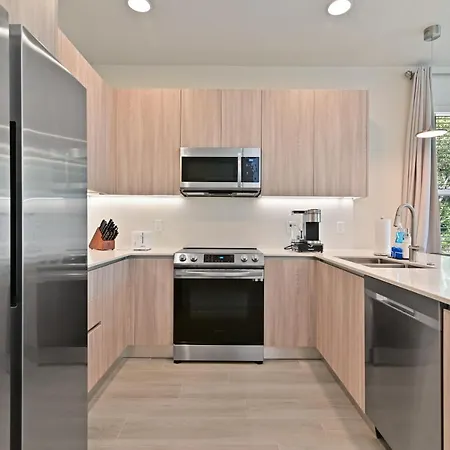 New (2022) Spacious&Tranquil Townhouse near Disney-3