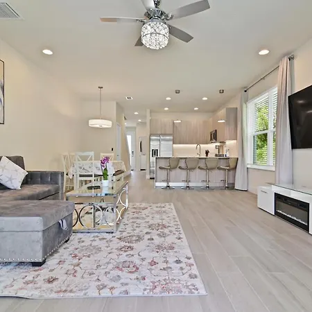 New (2022) Spacious&Tranquil Townhouse near Disney-2