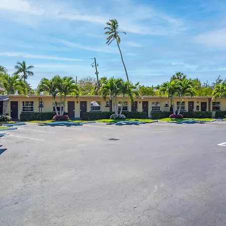 Tamiami Motel-3
