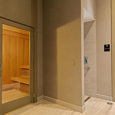 5 Star Hollywood Penthouse Breathtaking Ocean View Brand New 2Br Bth-3