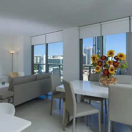Beachwalk Resort - Luxurious & Spacious 3/3 Condo-3