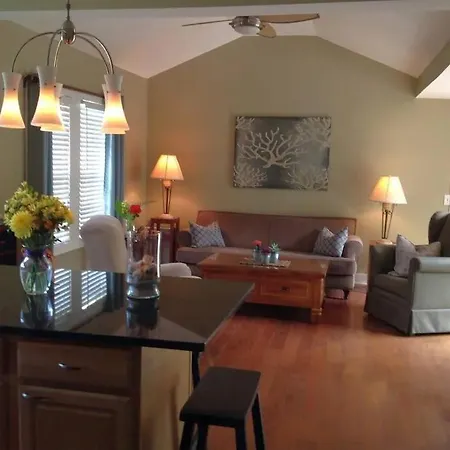 Cottage By The Sea-2