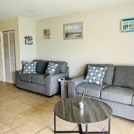 Relax In Condo Near Siesta Beach 1-2